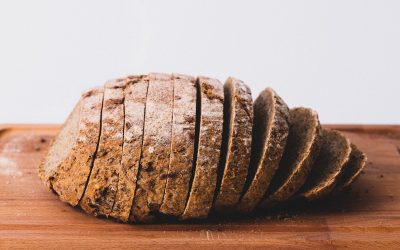 האם לחם משמין?